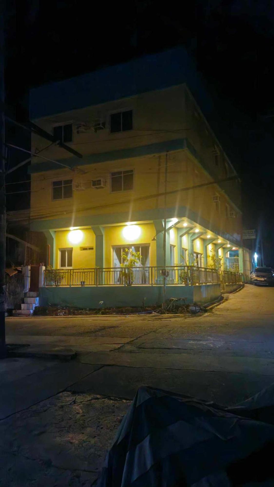 Drossgold Pension House Tubigon 外观 照片